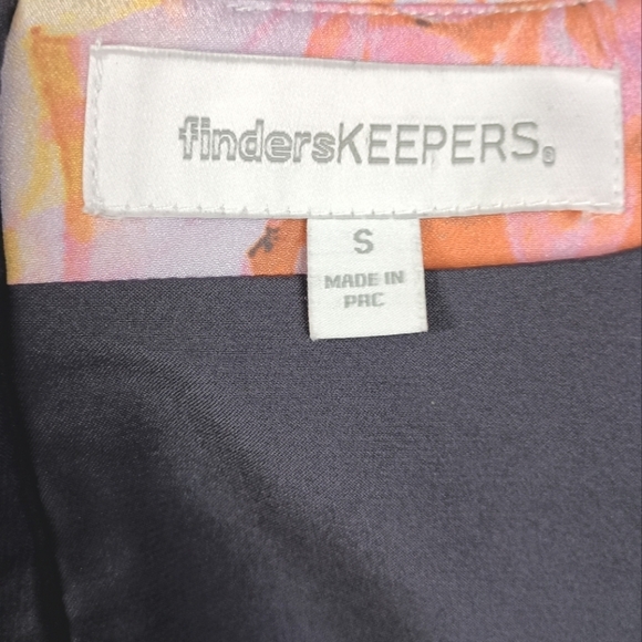 Finders Keepers Floral Print Structured Top - Picture 3 of 4